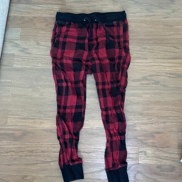 2 pack pajama jogger bundle + free thermal top - Picture 5 of 9